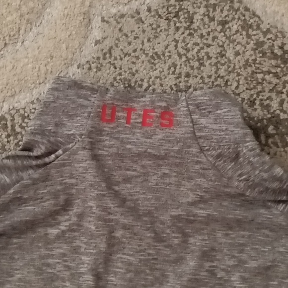University of Utah Quarter Zip Sweater - Picture 6 of 7